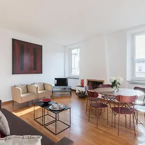 https://amazing-penthouse-with-private-terrace-in-trastevere.it-romehotels.com